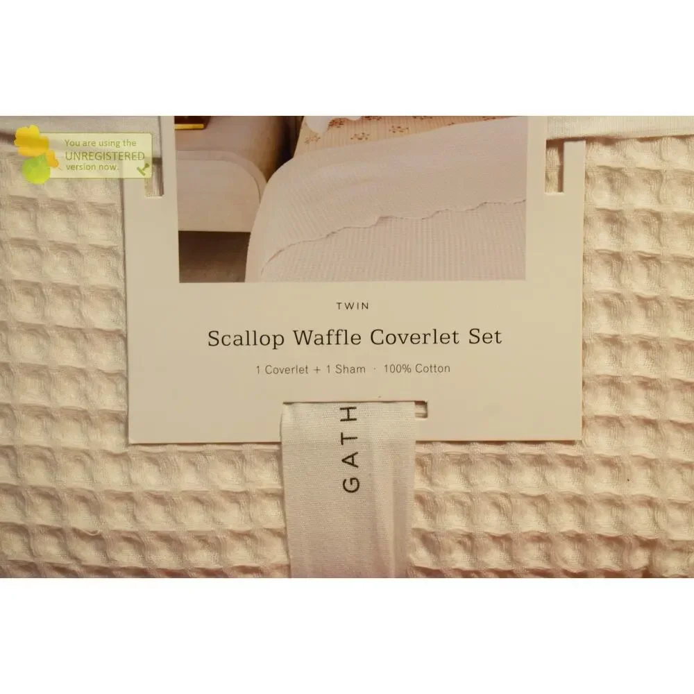 Gathre Ivory Scallop Waffle Quilt Set Twin